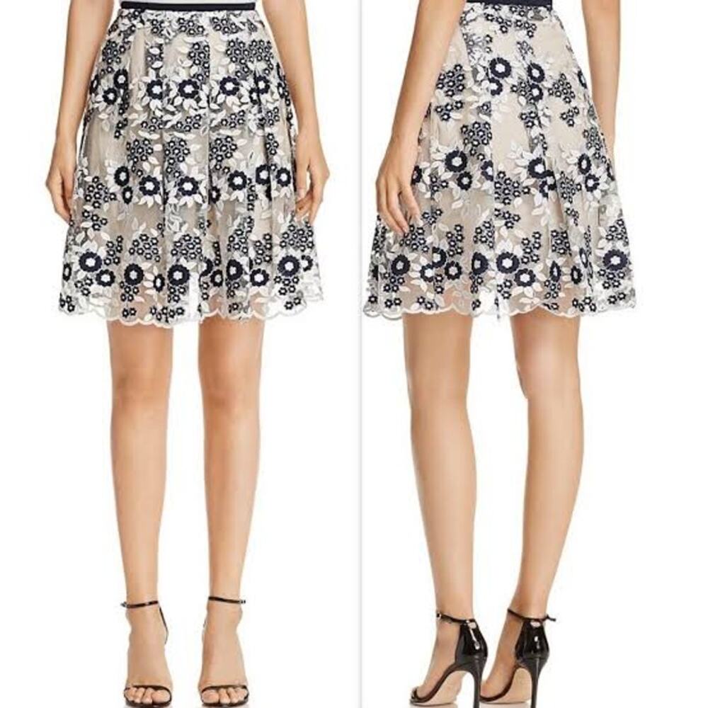 NWT T Tahari Embroidered Fairy Skirt Evening Floral Metallic Silver Womens 14
